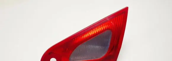 Mitsubishi Colt Tailgate rear/tail lights MN105622