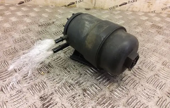 Opel Insignia B Fuel filter 84186991