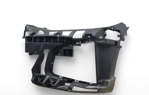 BMW i4 Front bumper mounting bracket 8078611