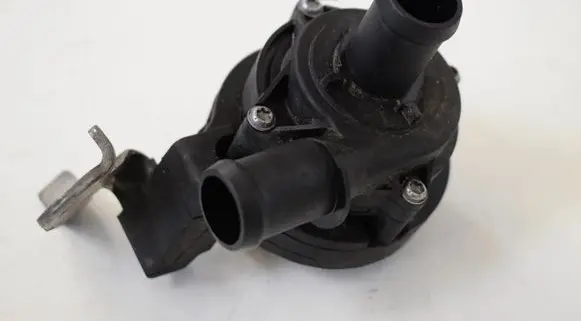 BMW X3 F25 Electric auxiliary coolant/water pump 5Q0121093 5Q0121591