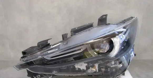 Mazda CX-5 II Headlight/headlamp KB8N51040K