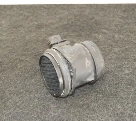 Volvo V70 Mass air flow meter 306779990281002730
