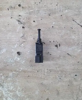 Volkswagen New Beetle Brake pedal sensor switch 927189D