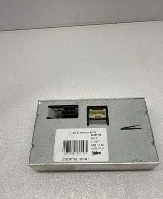 Audi Q7 4L Light module LCM 89393773 9377306115201681 9093937730