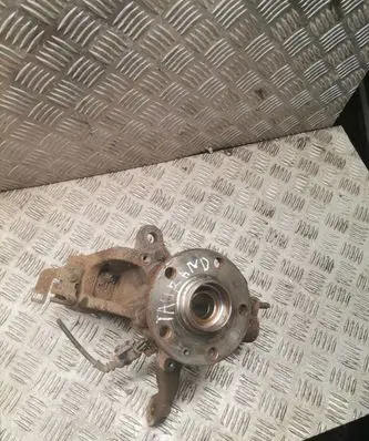 Volkswagen Touran I Front wheel hub spindle knuckle