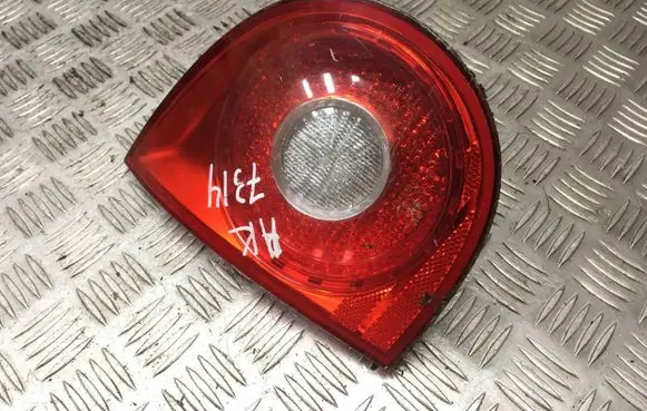 Volkswagen Golf V Tailgate rear/tail lights 1K6945093F 028500104 1K6945259