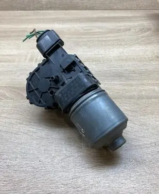 Volkswagen Golf IV Wiper motor 1J1955113C 0390241531