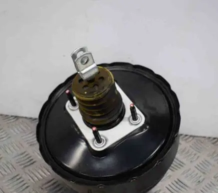 Hyundai Genesis Brake booster