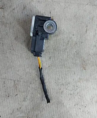 Citroen C4 Cactus Airbag deployment crash/impact sensor 9675669780