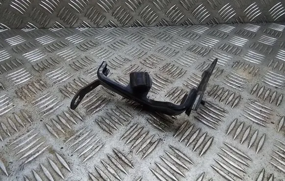 Lexus RX 450H ABS pump bracket 