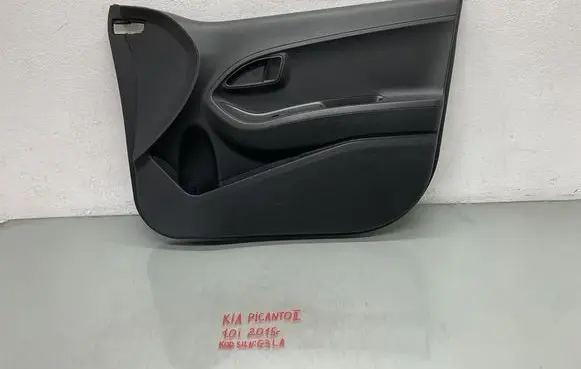 KIA Picanto Front door card panel trim 823201Y010