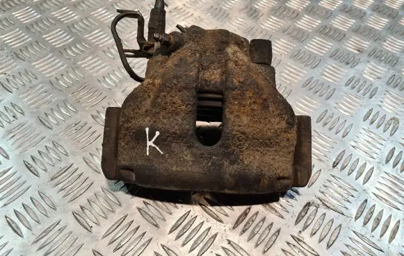 Volkswagen PASSAT B5 Front brake caliper