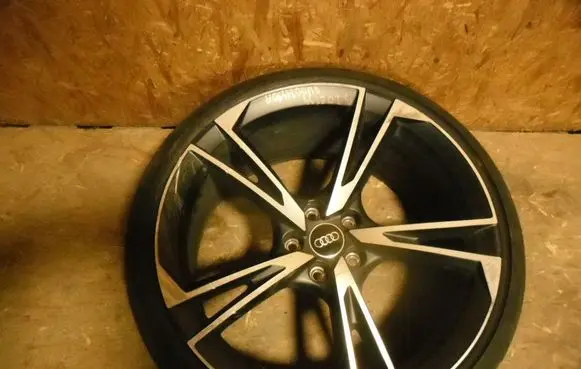 Audi A4 S4 B9 8W R20 alloy rim 8W0071490A