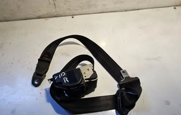 Fiat Scudo Middle seatbelt (rear) 045006 151004