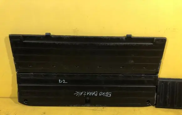 Toyota RAV 4 (XA30) Manual rear window sunshade cover 133KM