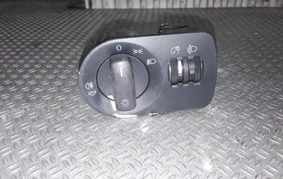 Audi A3 S3 A3 Sportback 8P Light switch 8P1941531N