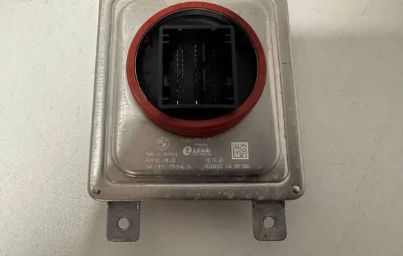BMW 5 G30 G31 G38 LED ballast control module 5A0AF90 5A0AF9001