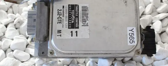 Toyota C-HR I Wing mirror control module 8967114020