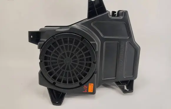 Mercedes-Benz GL X166 Subwoofer speaker A1668202802 8946007702B