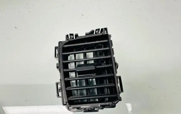Citroen Jumpy Dash center air vent grill 9812272177