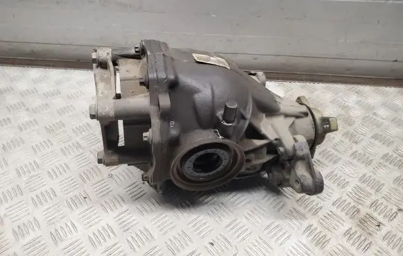 Mercedes-Benz CL C216 Rear differential A2213506814 2213506814