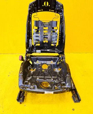 Skoda Superb B8 (3V) Front driver seat