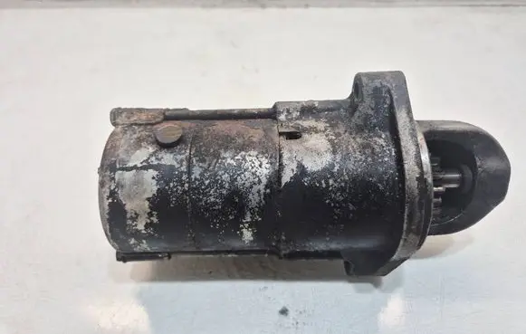 Hyundai Santa Fe Starter motor 361002F000