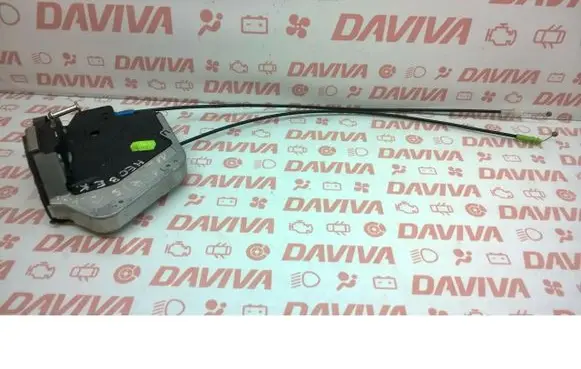 Toyota Auris 150 Rear door lock