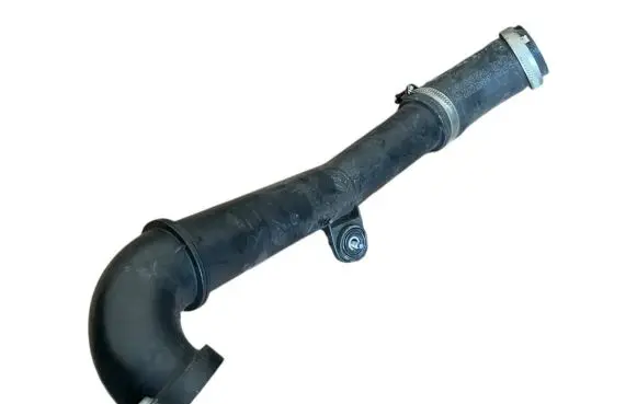 Volkswagen Golf VII Intercooler hose/pipe 04L145770H