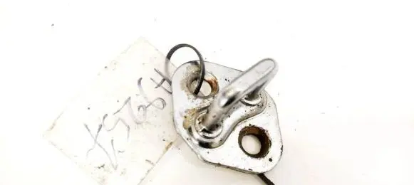 Honda FR-V Front door lock loop/hook striker 