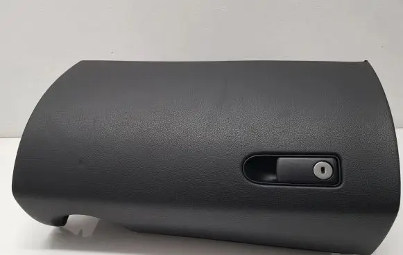 Mercedes-Benz C W205 Glove box A2056800091