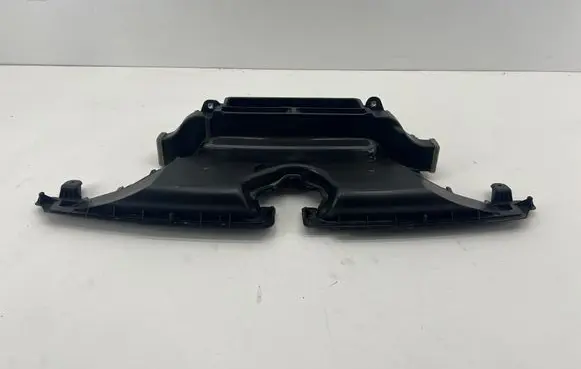 Ford Edge II Cabin air duct channel FT4B18490BC