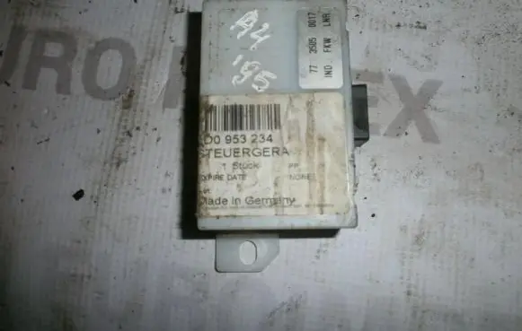 Audi A4 S4 B5 8D Other relay 4d0953234