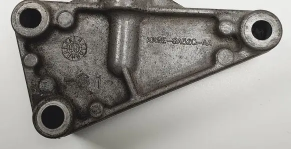 Jaguar S-Type Engine mounting bracket XR8E-8A620-AA