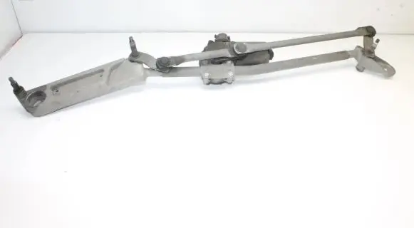 Mercedes-Benz SLK R171 Front wiper linkage and motor A1718200442