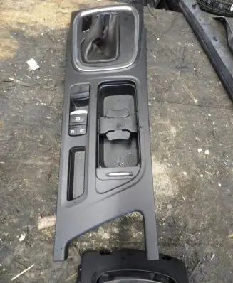 Renault Megane IV Gear shifter surround trim plastic