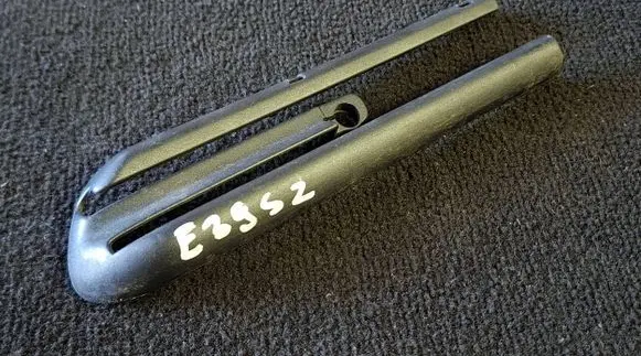 BMW 5 E39 Front passenger seat rail trim 52108207214