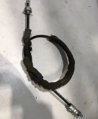 Audi A4 S4 B6 8E 8H Gear shift cable linkage 8E1713575