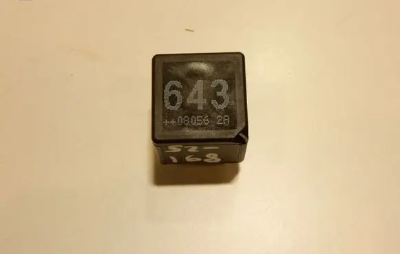 Audi A6 S6 C6 4F Other relay 8K0951253 52168