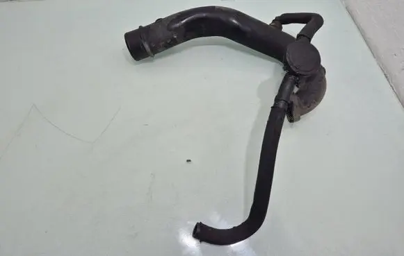 Renault Megane III Intercooler hose/pipe 8200795490