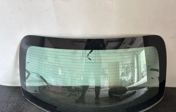 Mercedes-Benz CLA C117 X117 W117 Rear windscreen/windshield window 43R00048 E000292 DOT24M187AS2