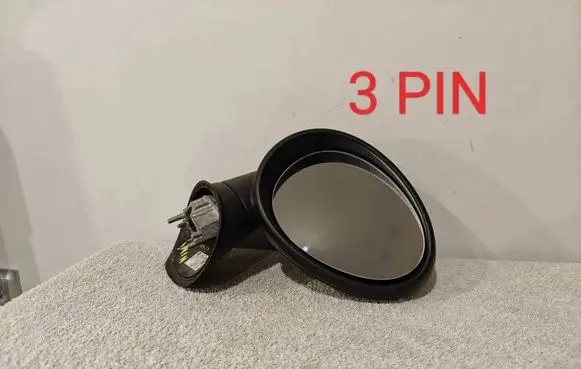Mini Cooper Countryman R60 Front door electric wing mirror 