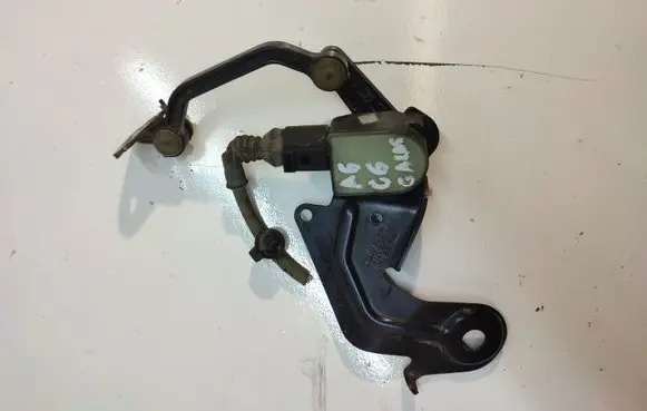 Audi A6 S6 C6 4F Headlight/headlamp level sensor 6PM00851811