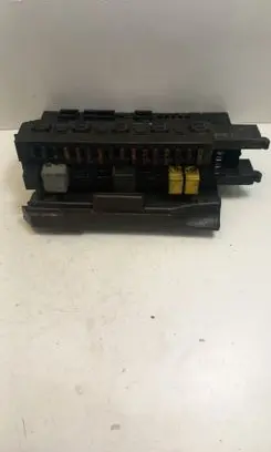 Mercedes-Benz C W203 SAM control unit A2095450101 2095450101