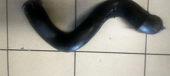 Volvo V70 Intercooler hose/pipe 30792545