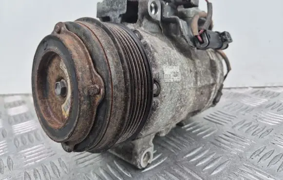 Mercedes-Benz C W204 Air conditioning (A/C) compressor (pump) A0008302600