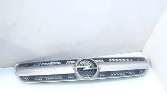 Opel Signum Front bumper upper radiator grill 13123491 464192822