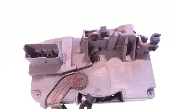 Peugeot 406 Front door lock