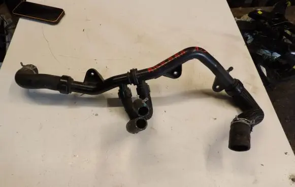 Renault Arkana Engine coolant pipe/hose