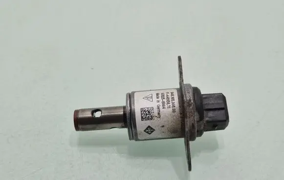 Porsche Macan (95B) Camshaft vanos timing valve 94810530803 K01250994